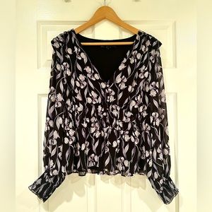 White House black market, purple floral print top size medium